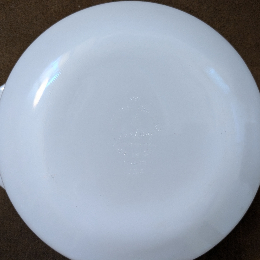 MCM Fire King Anchor Hocking round lidded candle glow 437 1.5 qt casserole - Picture 5 of 10